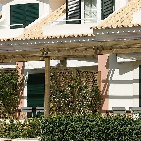 Üdülőközpont Bicuda 4*