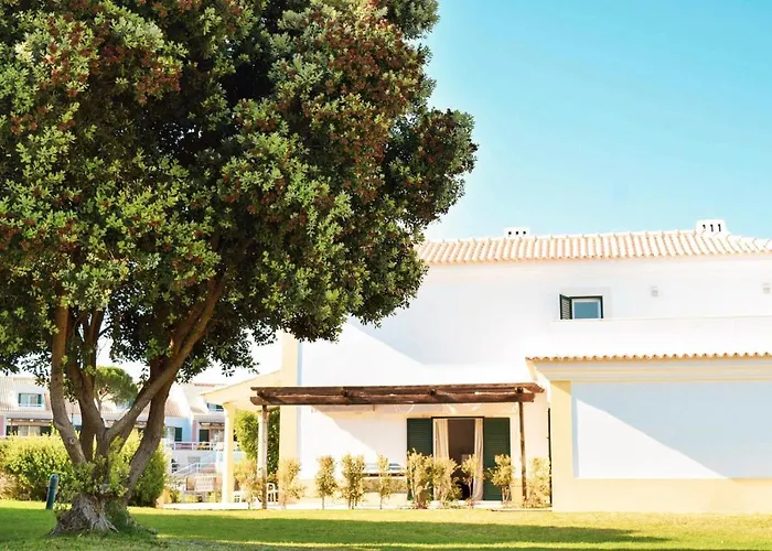 ビラ ビクーダ リゾート 4*