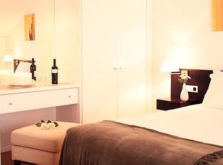 Bicuda 4* Cascaes